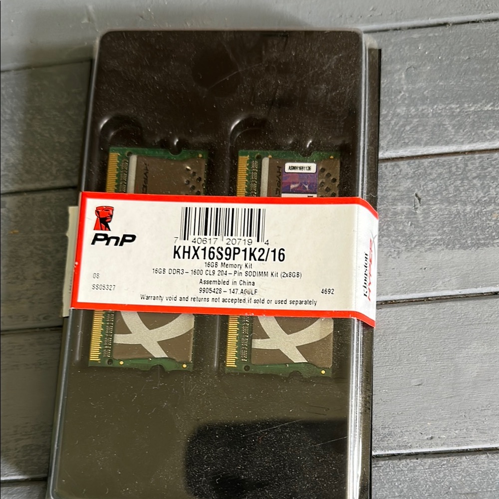 Kingston Black Internal RAM Module for Computers